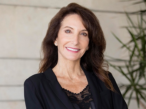 Angelina Kirkpatrick <br> Senior Sales Strategist